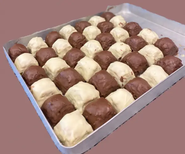 ÇİKOLATALI BAKLAVA